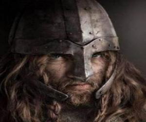 yapboz bıyıklı ve sakallı ve kask ile yüz Viking